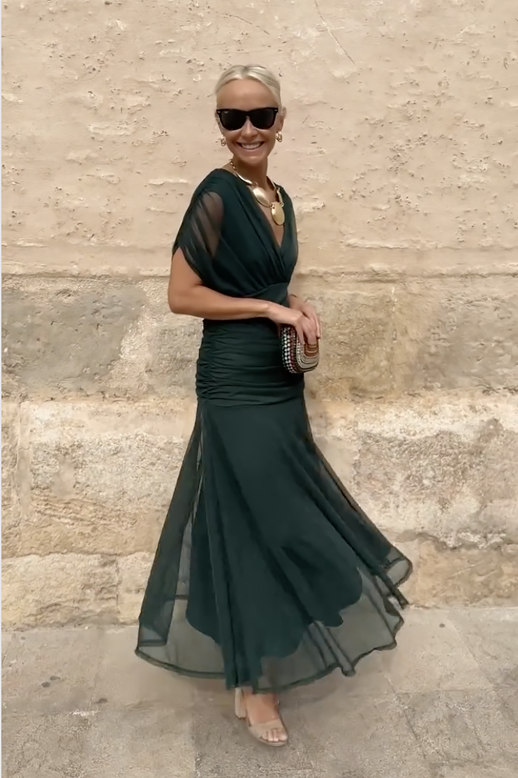 Lisa - Elegant Maxi Dress