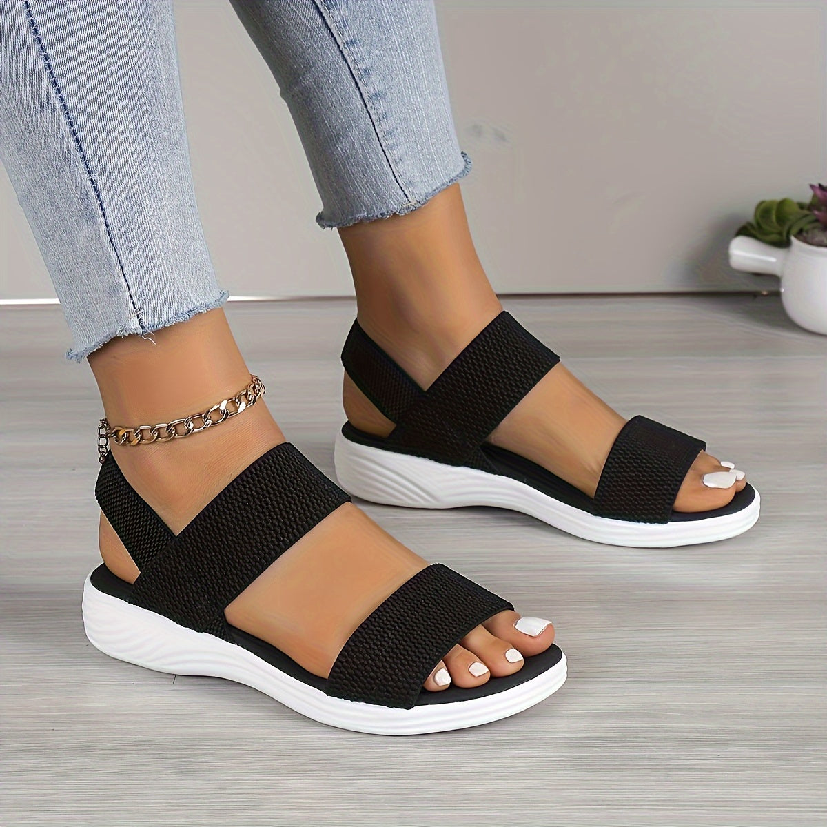 Emila | Lightweight Sandals