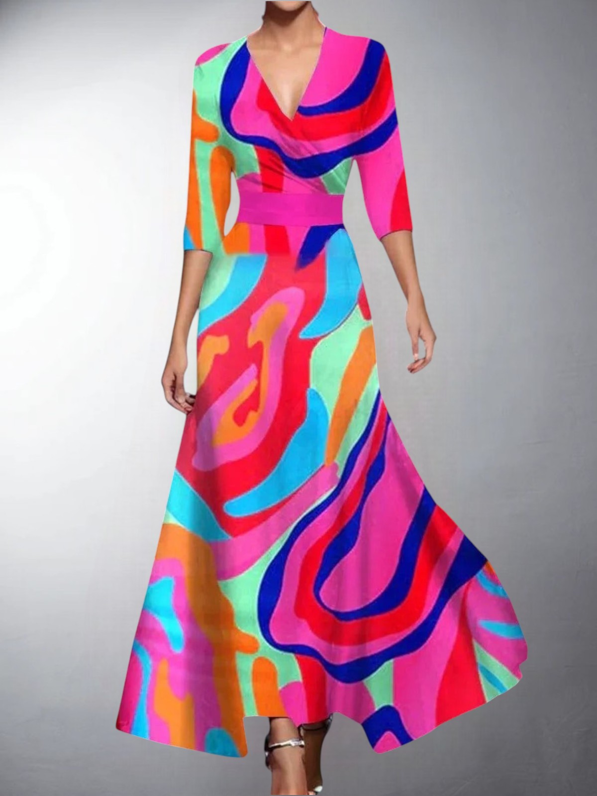 Zoe Classic Floral V-Neck Maxi Dress