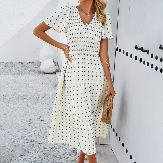 Lola | Flattering Dress