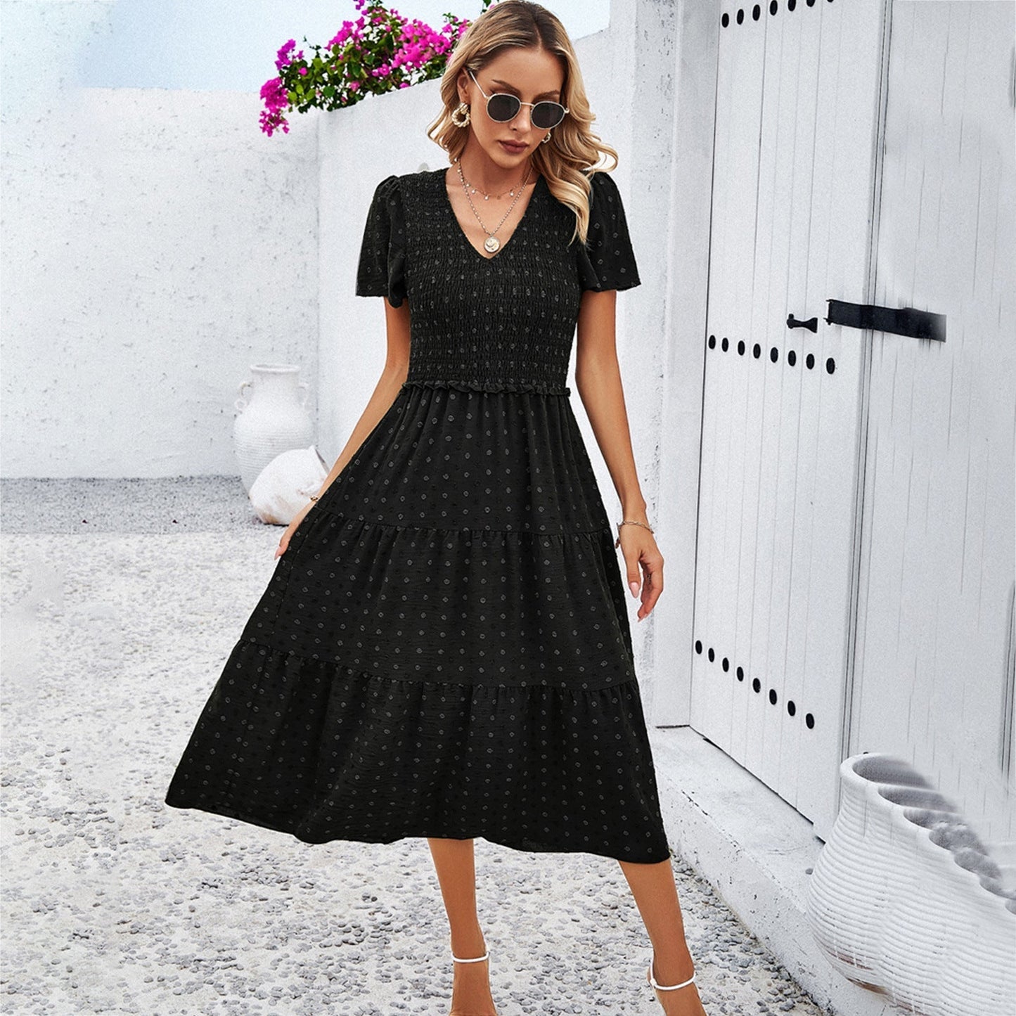 Lola | Flattering Dress