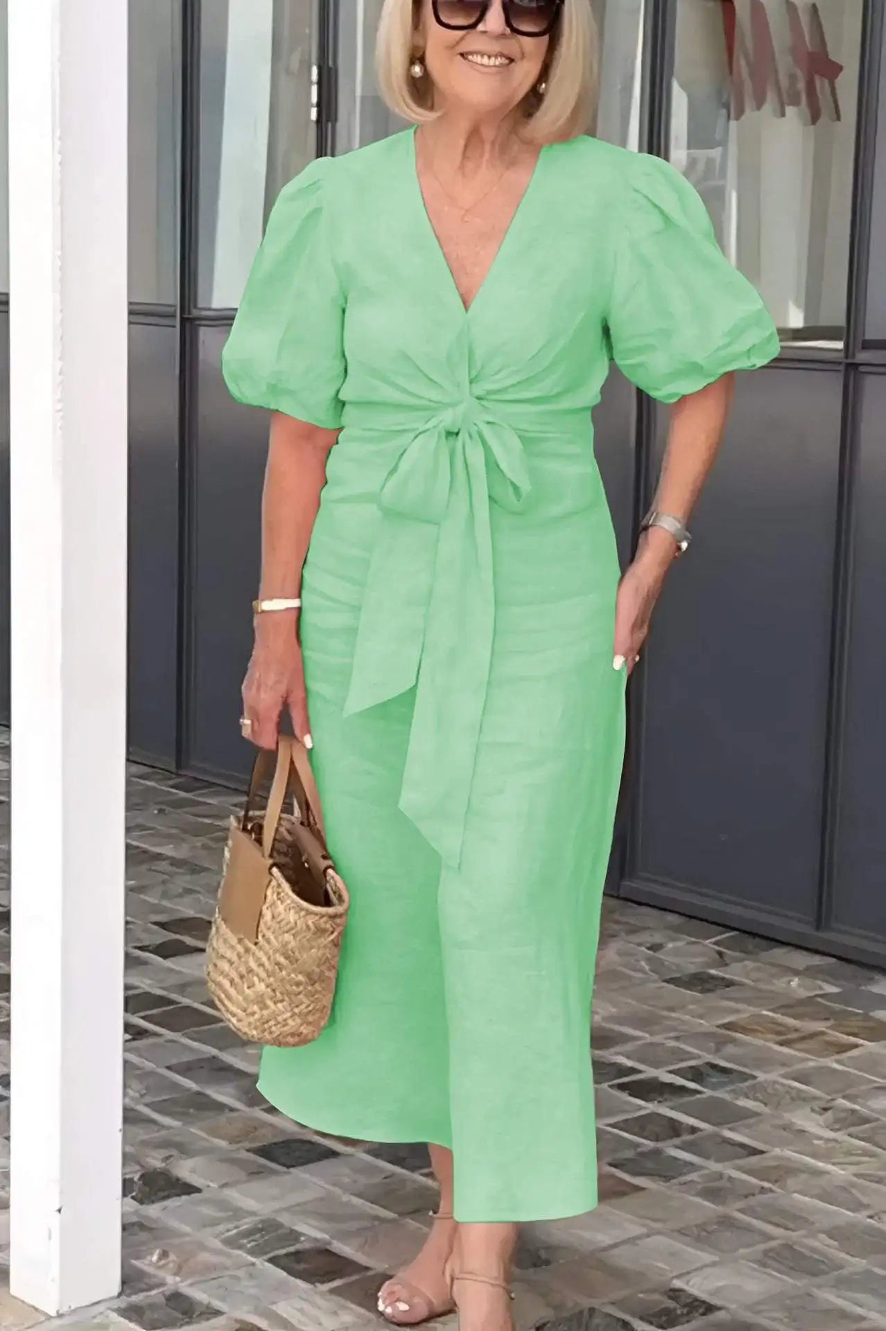 Daria | Soft Confidence Midi Dress – Elegance You Can Feel