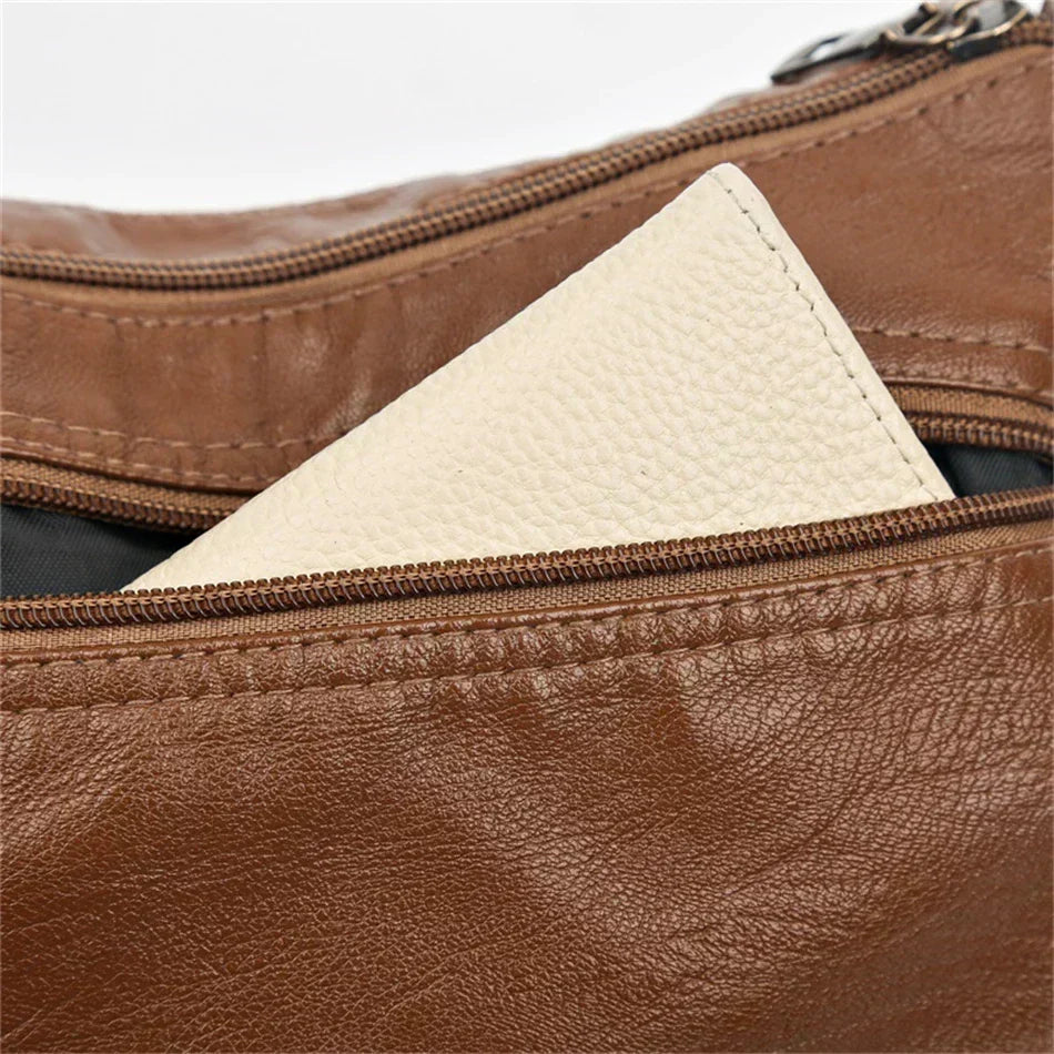 Lilith | Timeless Crossbody Bag