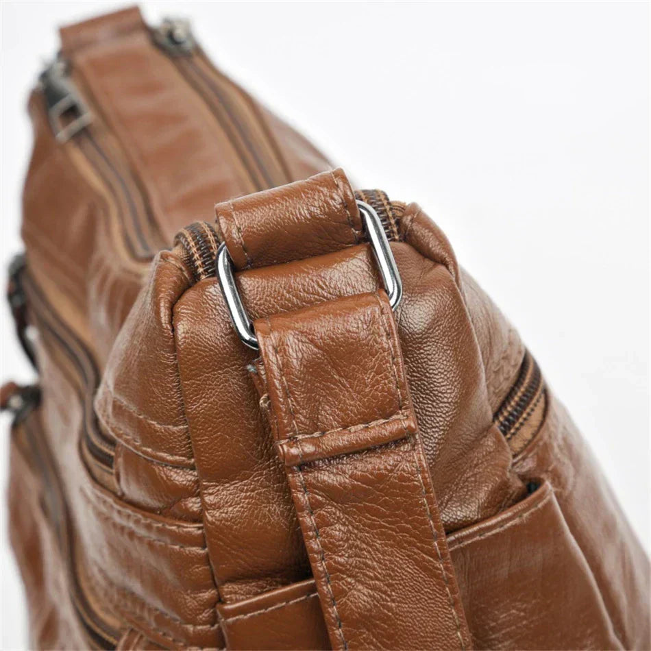 Lilith | Timeless Crossbody Bag